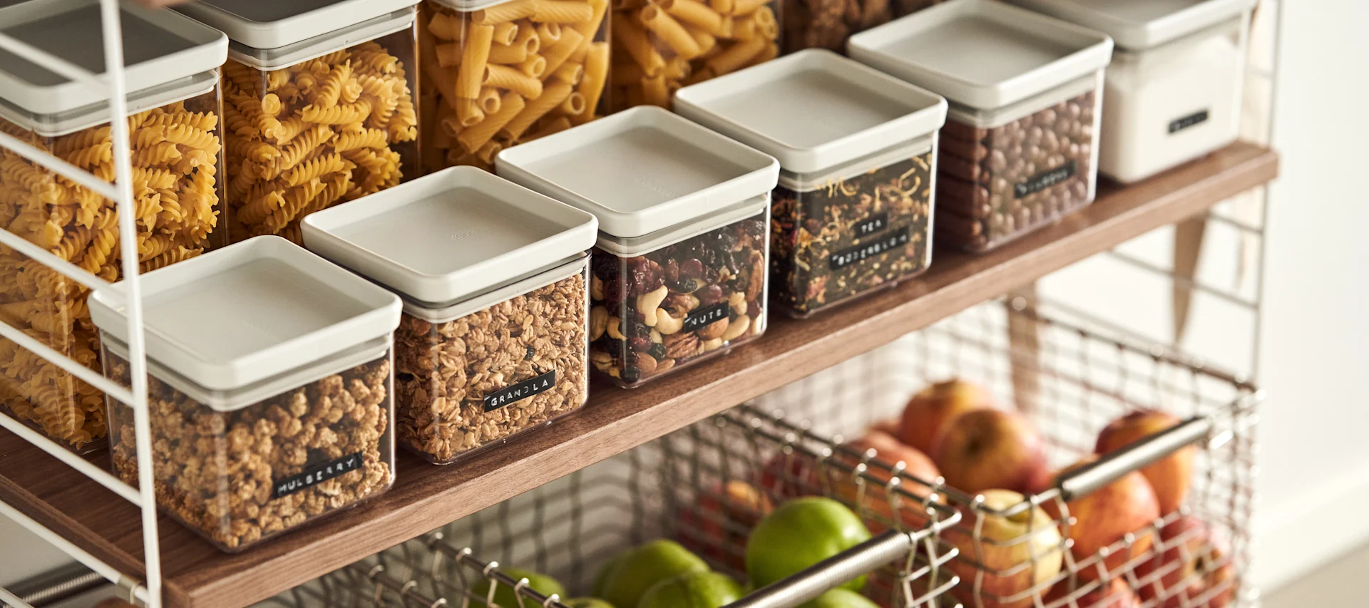 Gebruik praktische opbergers van Brabantia en label ze om je dagelijks leven makkelijker te maken.